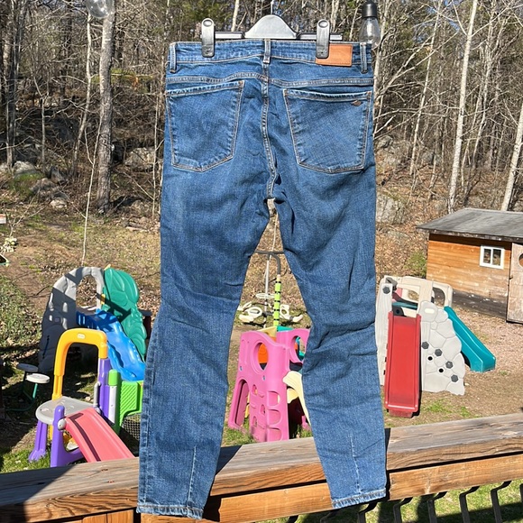 Jeans - Picture 2 of 4